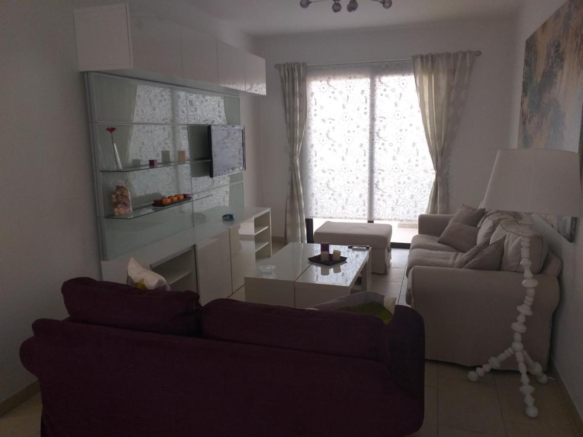 Horizon Luxury Apartment 4 Larnaca Esterno foto