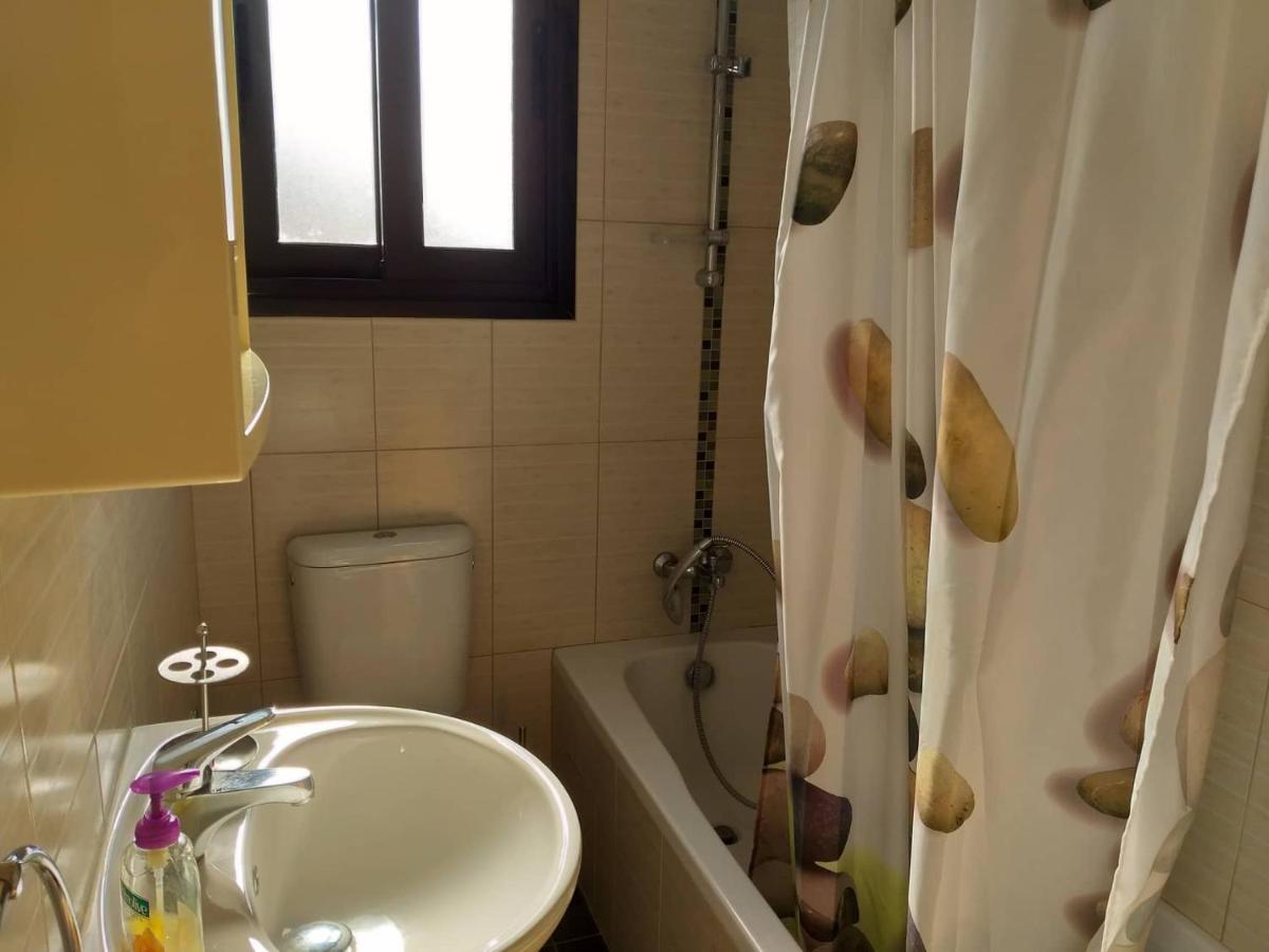 Horizon Luxury Apartment 4 Larnaca Esterno foto
