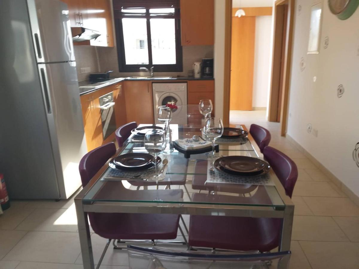 Horizon Luxury Apartment 4 Larnaca Esterno foto